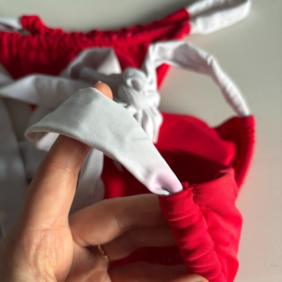 White Fox 2-piece bikini - Picture 5 of 5